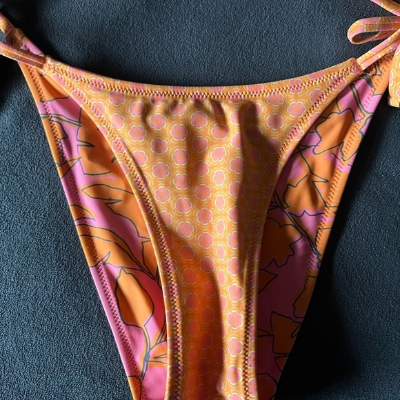 Wild Fable Reversible Floral Pink and Orange Bikini Set XL Extra Large Top / XS - Picture 12 of 12